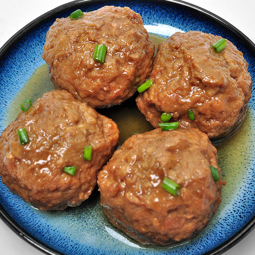上海风味红烧狮子头四枚红烧肉丸子四喜丸子贡丸真空熟食加热即食