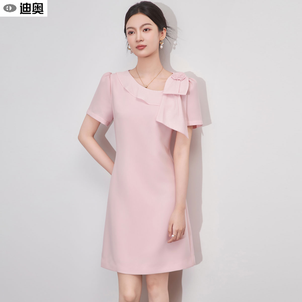 迪奥轻奢小香风连衣裙显瘦A字裙