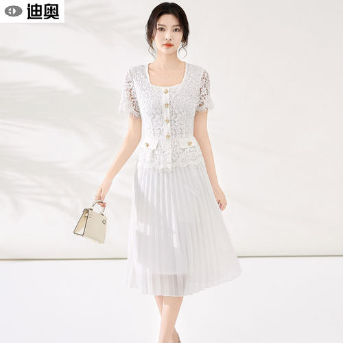 迪奥高端减龄连衣裙今年流行裙子