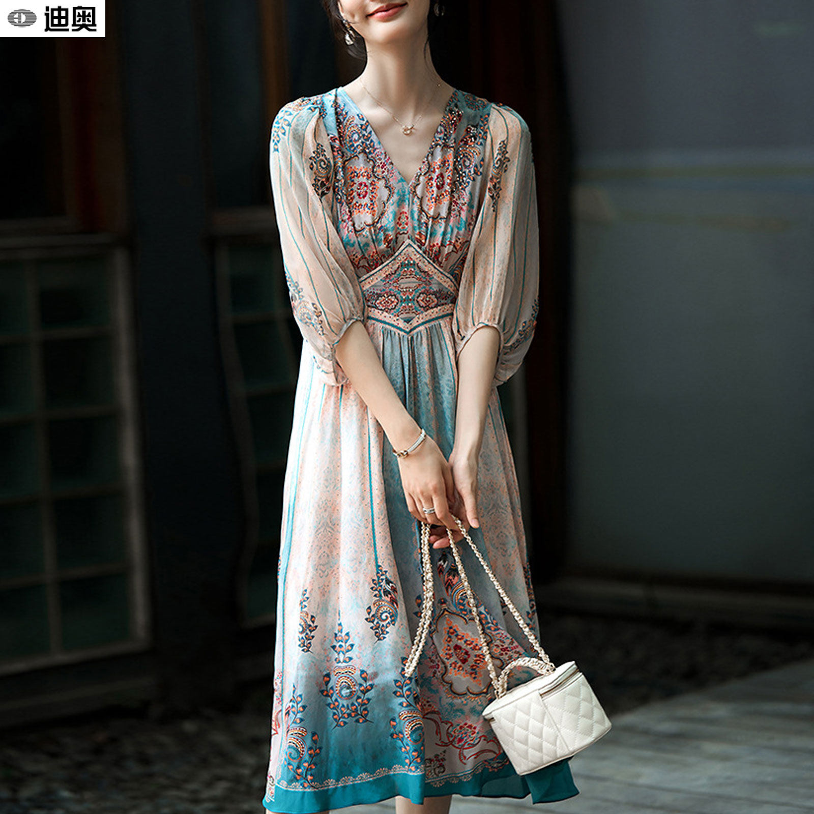 迪奥复古印花真丝连衣裙女夏25新款高端气质烫钻桑蚕丝A字中长裙,女装/女士精品,连衣裙,淘宝优惠券,粉丝福利购,淘宝优惠卷