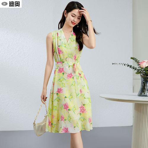 迪奥高端真丝连衣裙氛围感仙女裙
