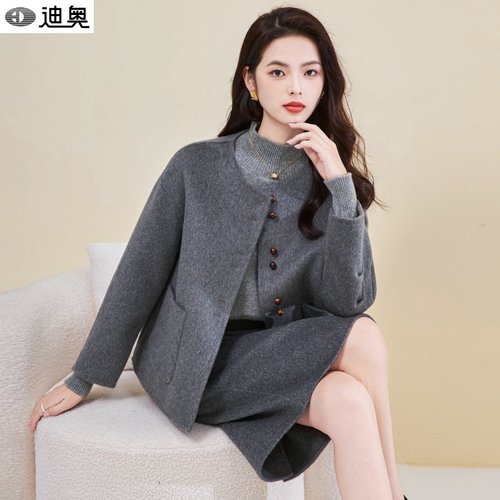 迪奥25秋冬小香风高品质毛呢外套