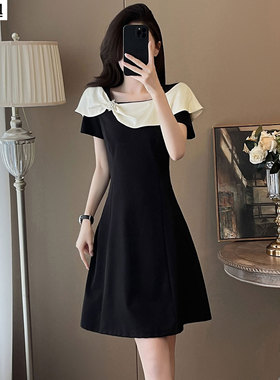 迪奥赫本风连衣裙女夏26新款法式气质撞色减龄短袖中长裙显瘦裙子