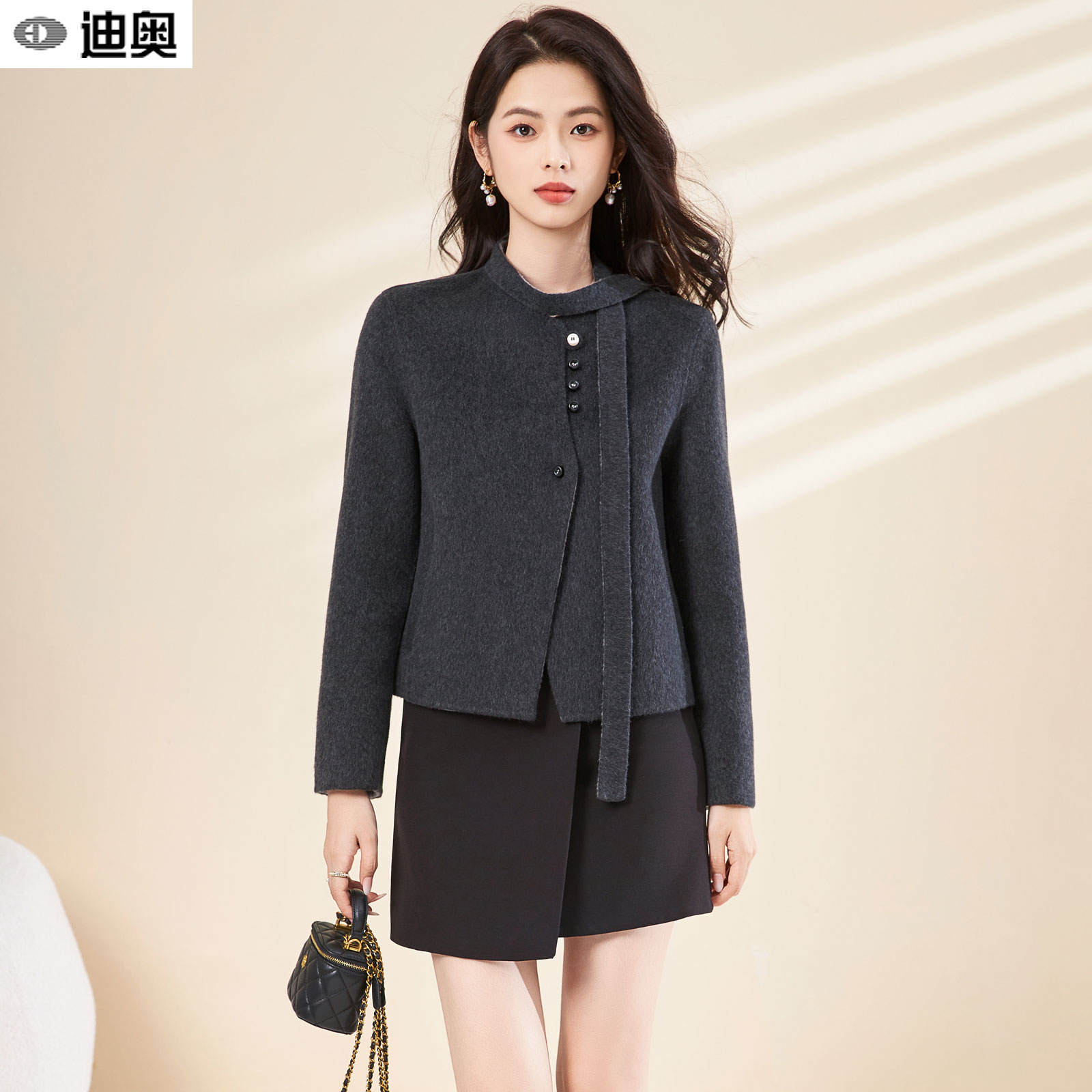 迪奥25秋冬高级感短款毛呢外套女