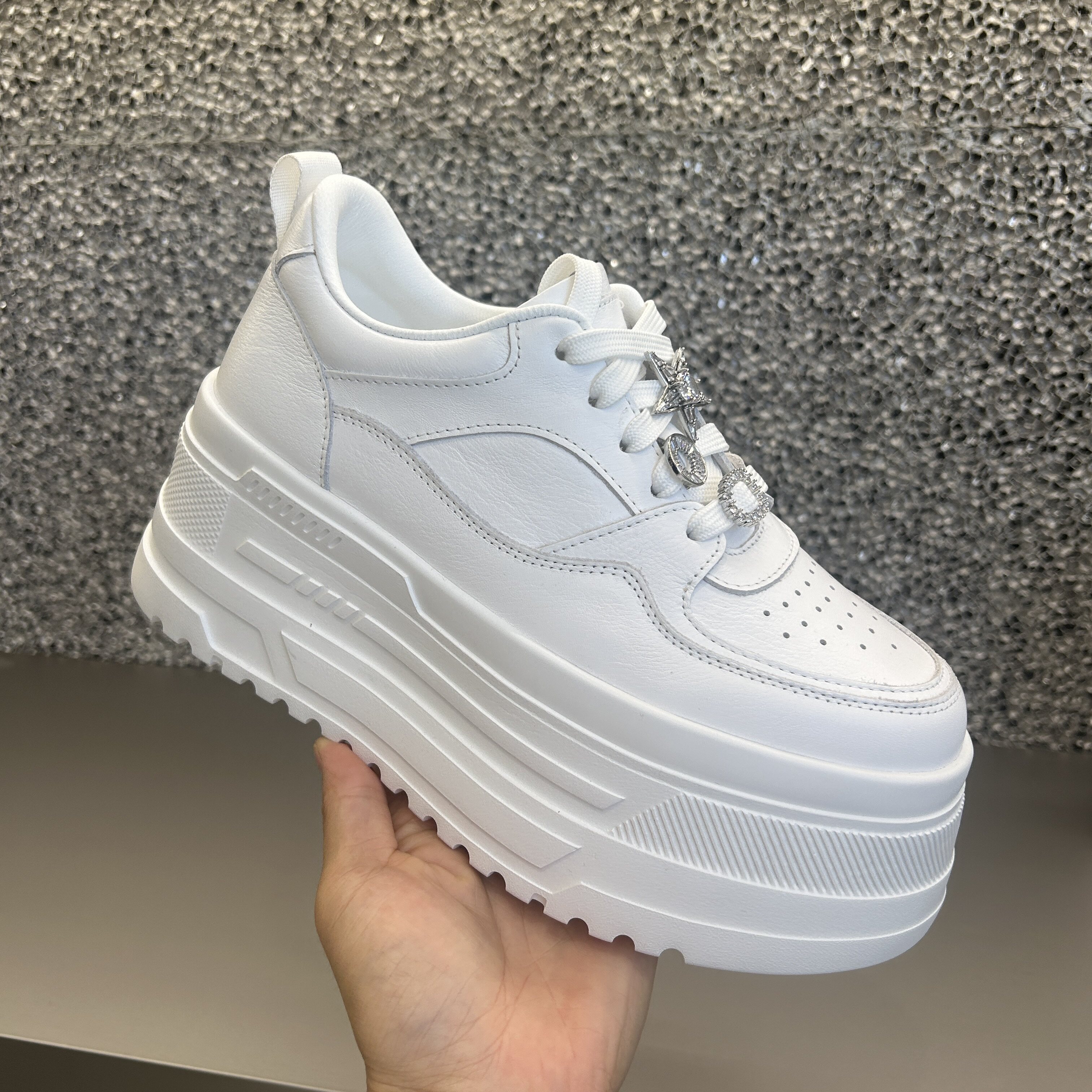 韩版厚底增高小白松糕鞋女百搭