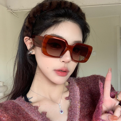 欧美粗边框复古红色时髦大框墨镜