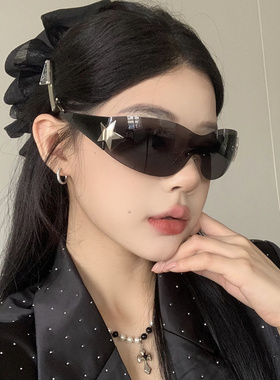 个性未来感连体墨镜骑行防紫外线