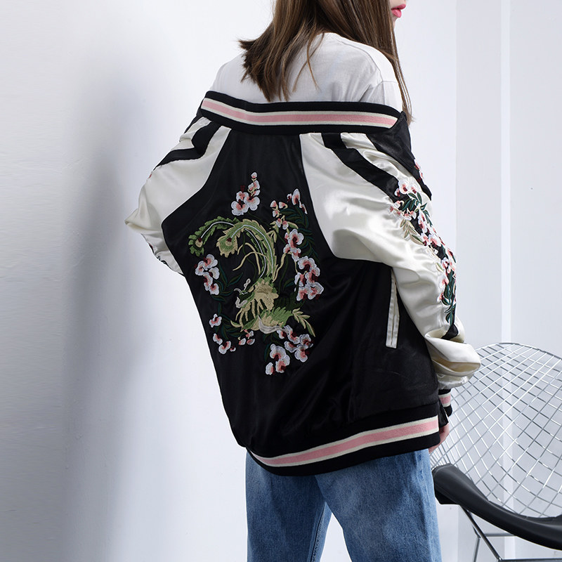 樱花刺绣棒球服女春秋 韩版2019新款韩国潮宽松bf两面穿 夹克外套|ruв категории Женская одежда, короткое пальто - от Buy2taobao.com для оказания профессиональной услуги покупки агента Taobao