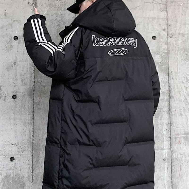 2025冬季加大码中长款羽绒服男连帽加厚抗寒羽绒衣三道杠过膝外套