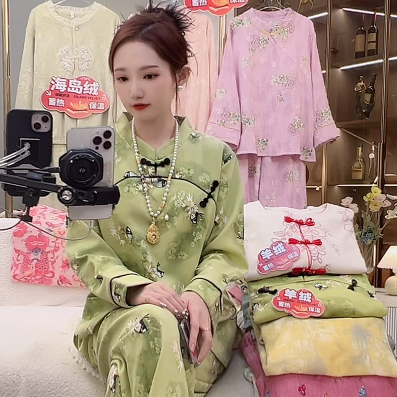 睡衣女秋冬季保暖加绒羊绒套装厚