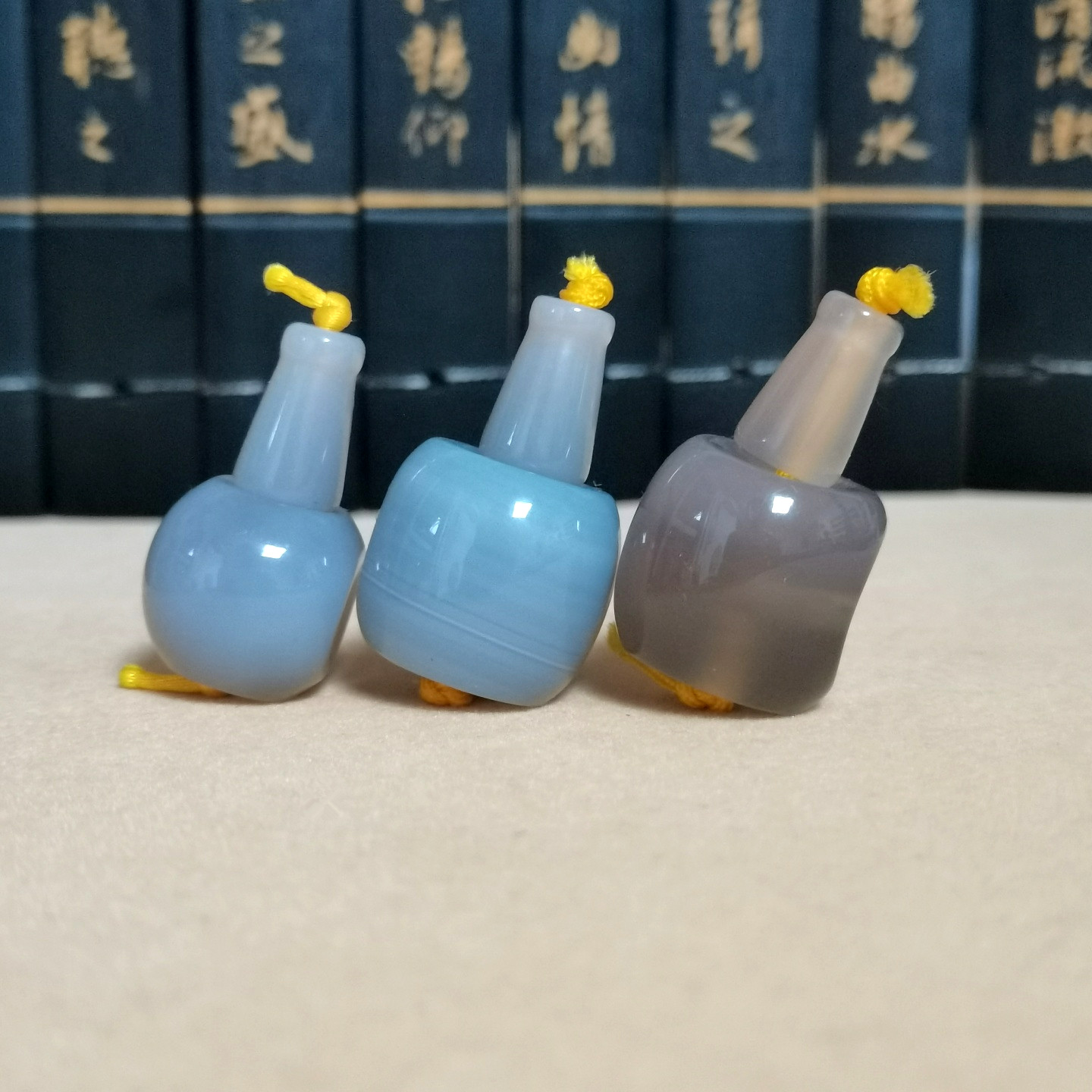 小众天然玉髓三通佛塔佛珠配件