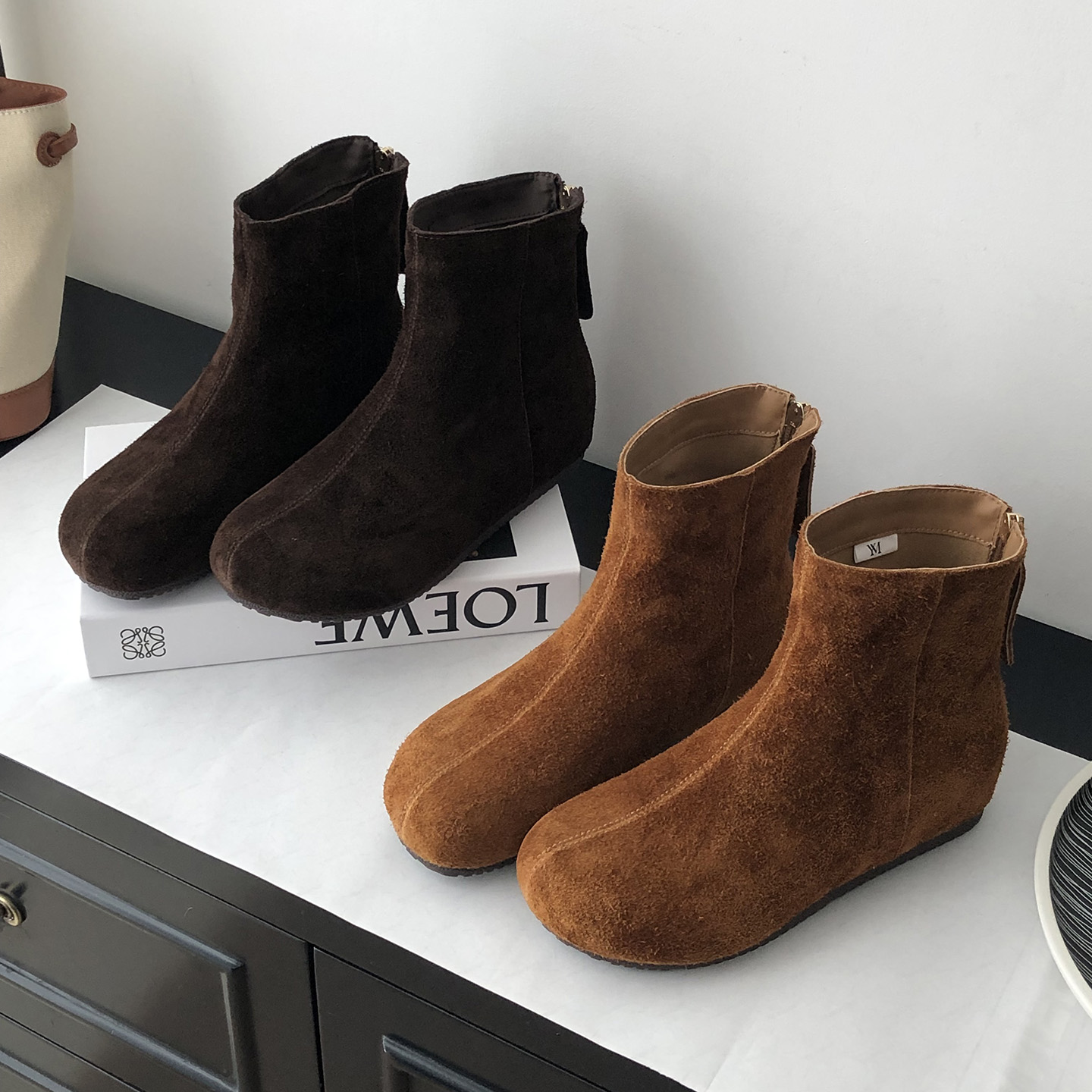 复古磨砂牛皮短靴女靴2025秋季新款低跟休闲百搭马丁靴圆头及踝靴