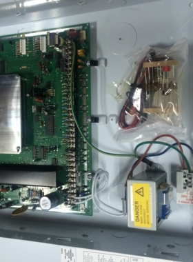 霍尼韦尔Vista-128bpt  vista-250bpt总线 报警主机正品低价