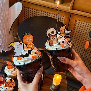 抱抱酱同款2025万圣节星星人黑色甜筒纸杯蛋糕纸质插排装饰插卡