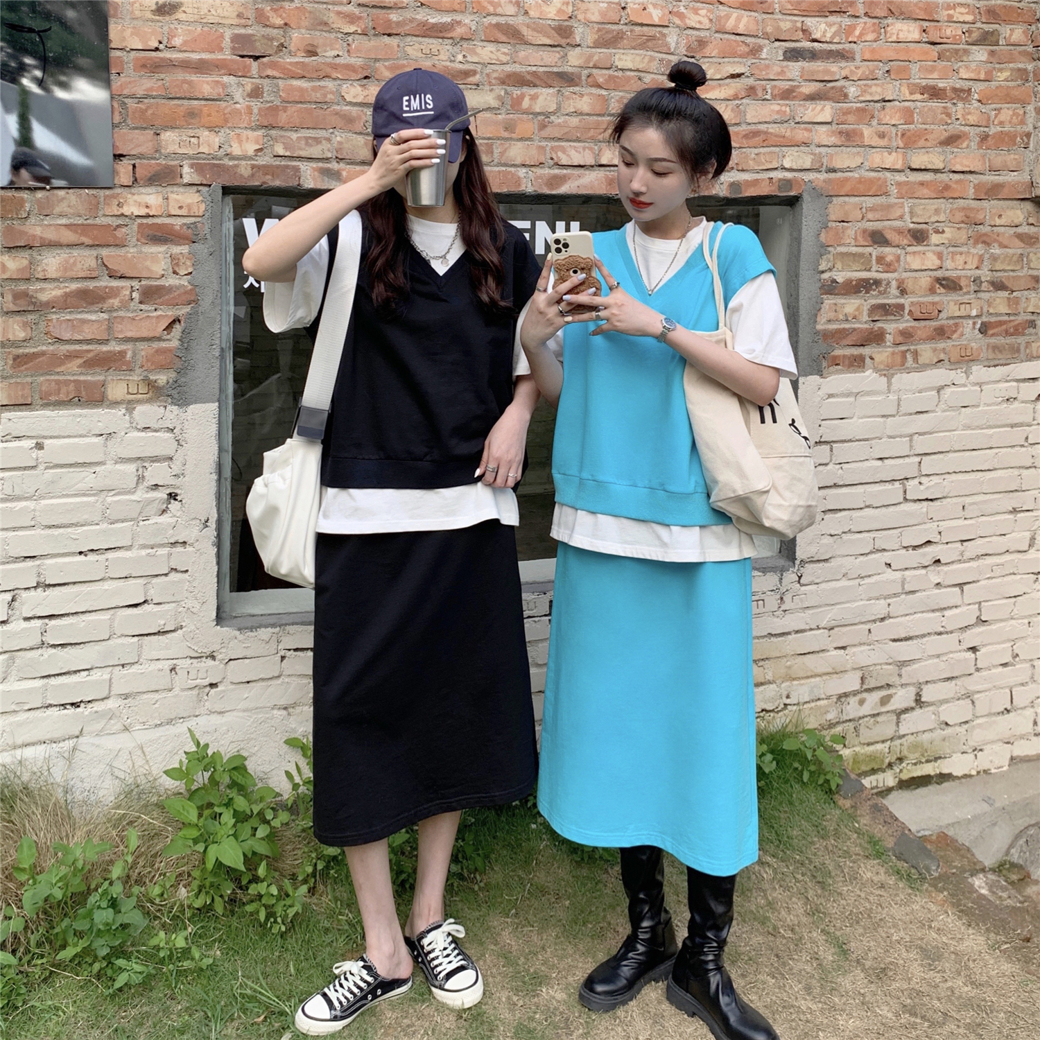 Real shot real price ~ loose fake two short sleeve T-shirts + Split skirt fried Street leisure sports suit