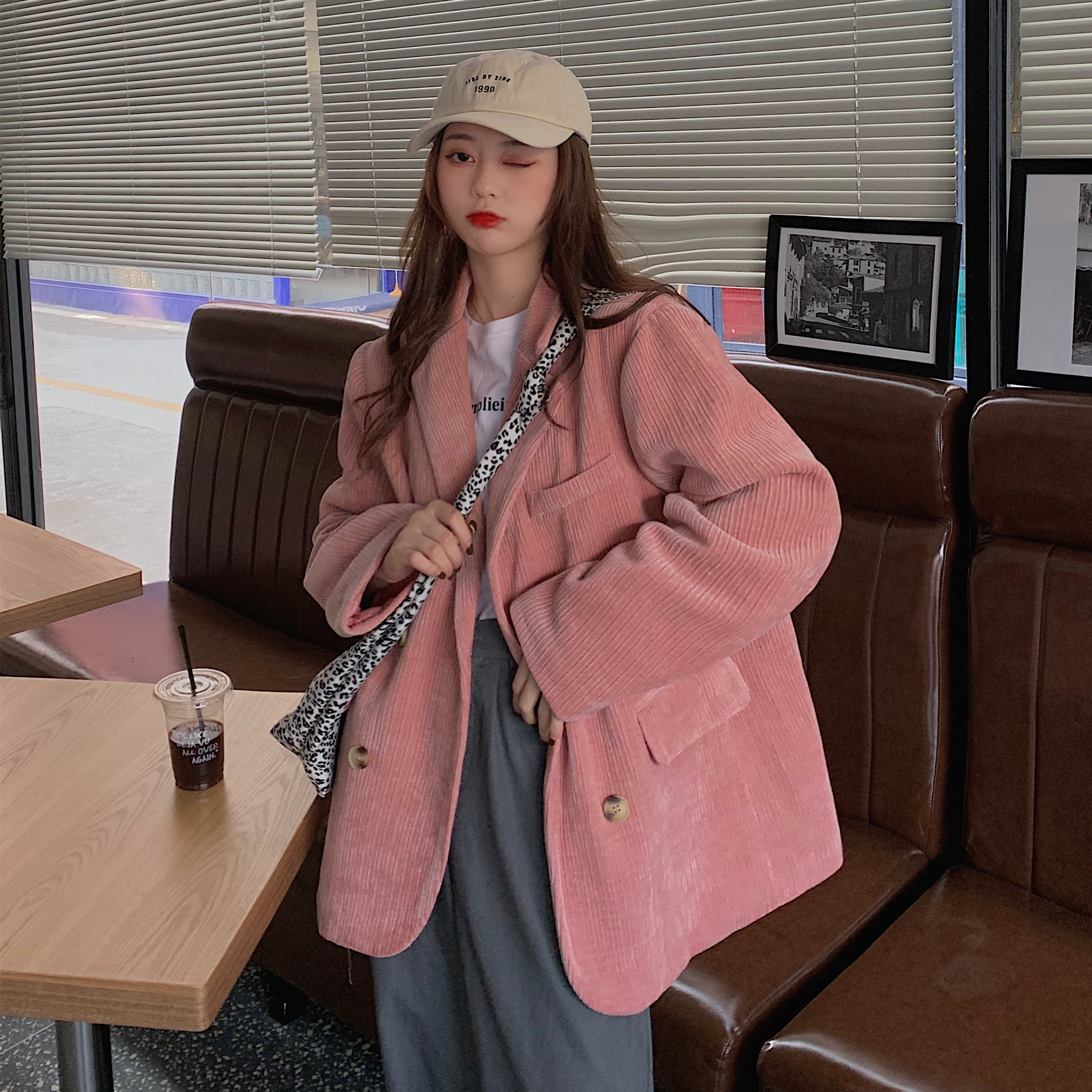 Real price ~ thickened cotton sandwich loose temperament double breasted corduroy suit coat