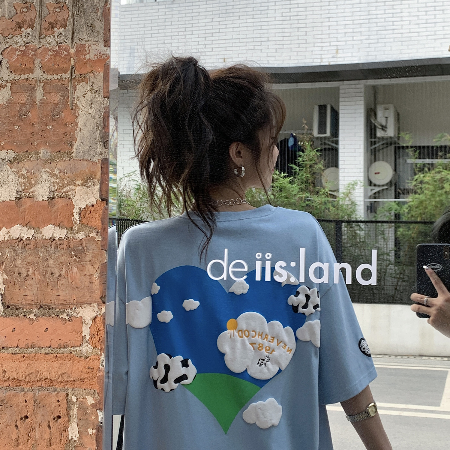 Real price love blue sky and white clouds three dimensional foam printing short sleeve T-shirt loose round neck top fashion