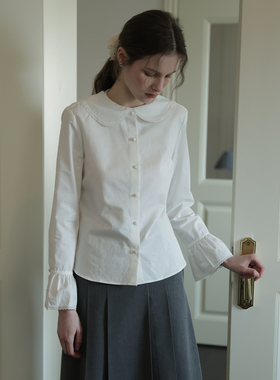 春也白娃娃领气质法式白色长袖衬衫女春季新款喇叭袖内搭叠穿上衣