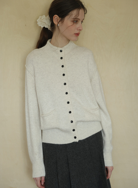 春也白小众设计感立领单排扣针织开衫女知识风设计感气质上衣外套