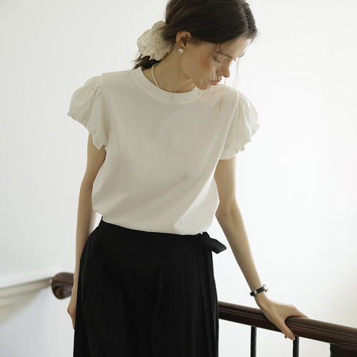 法式复古宽松圆领纯棉花苞袖短袖T恤女设计感百搭夏新款气质上衣