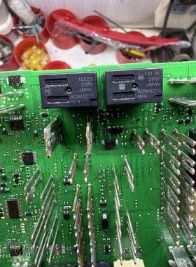 ACNH3212 12V 捷达伙伴车左右转向灯继电器