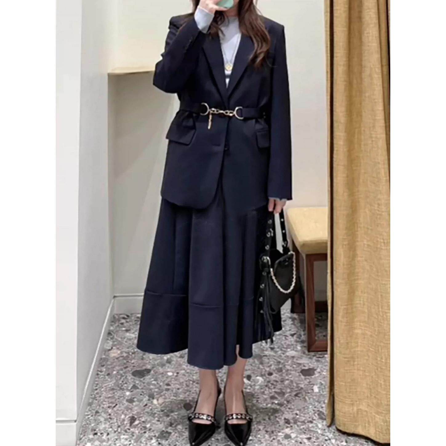 法单M家 26春法式学院风藏青色竖条纹单排扣西装外套+半身裙女