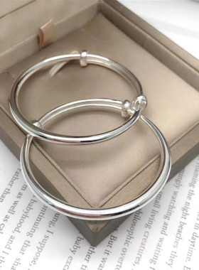 香港正生宝宝手镯纯银s999足银光面银镯子童男女幼儿满月抖音同款