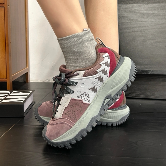 女子秋冬休闲运动 户外跑步鞋老爹鞋K0F85MM60-4566