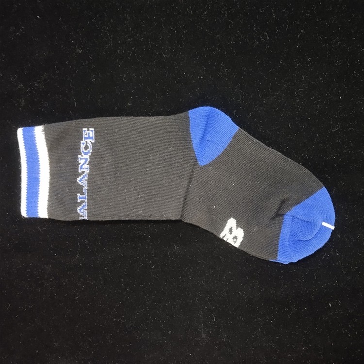 New Balance 儿童运动休闲袜子 8RA32023-NV