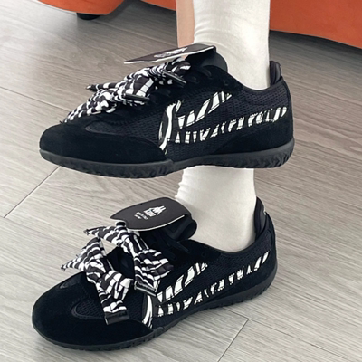 女款经典复古百搭舒适低帮跑步鞋 K0F25BB42CJ-990
