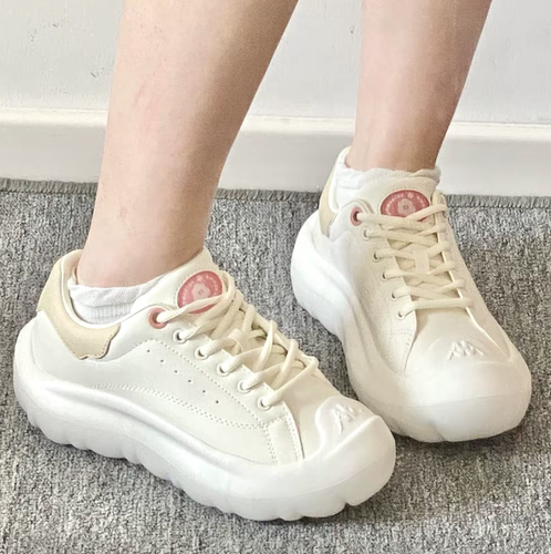 女款百搭可爱舒适云朵低帮板鞋K0E45CC57CJ-012
