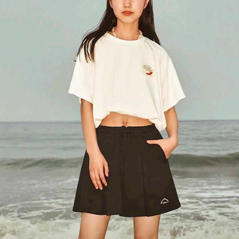 New Balance 女运动休闲字母图案圆领短袖T恤AWT32320-CIC