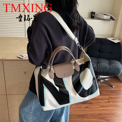 大容量短途旅行包女简约时尚字母手提包2025春夏新款女士外出