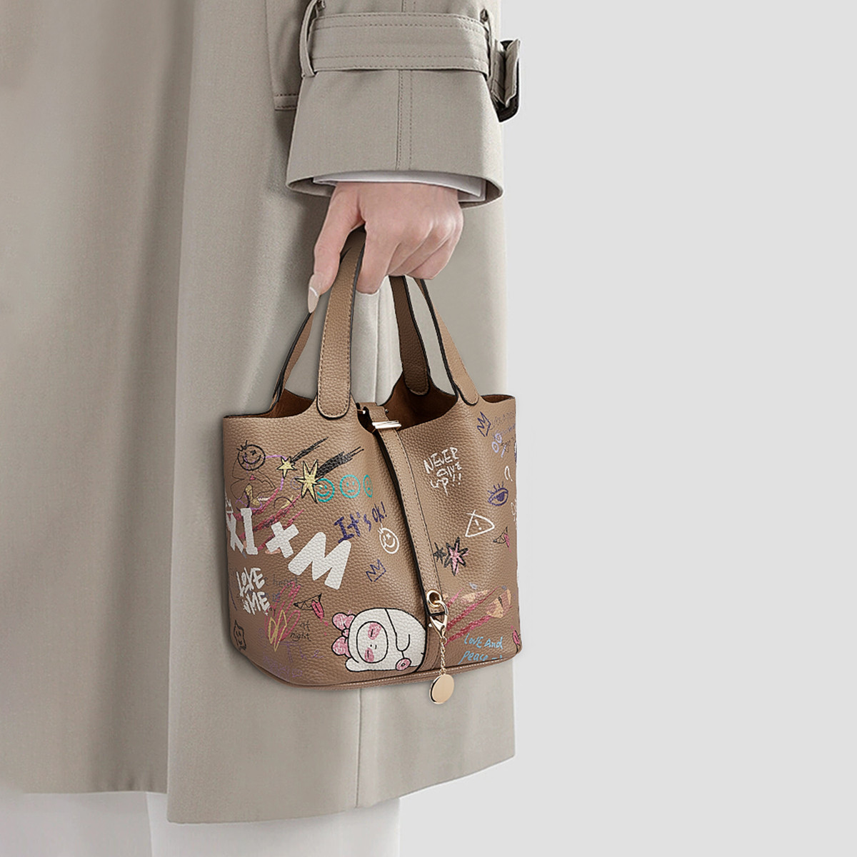 卡洛黛茜涂鸦菜篮子包水桶包