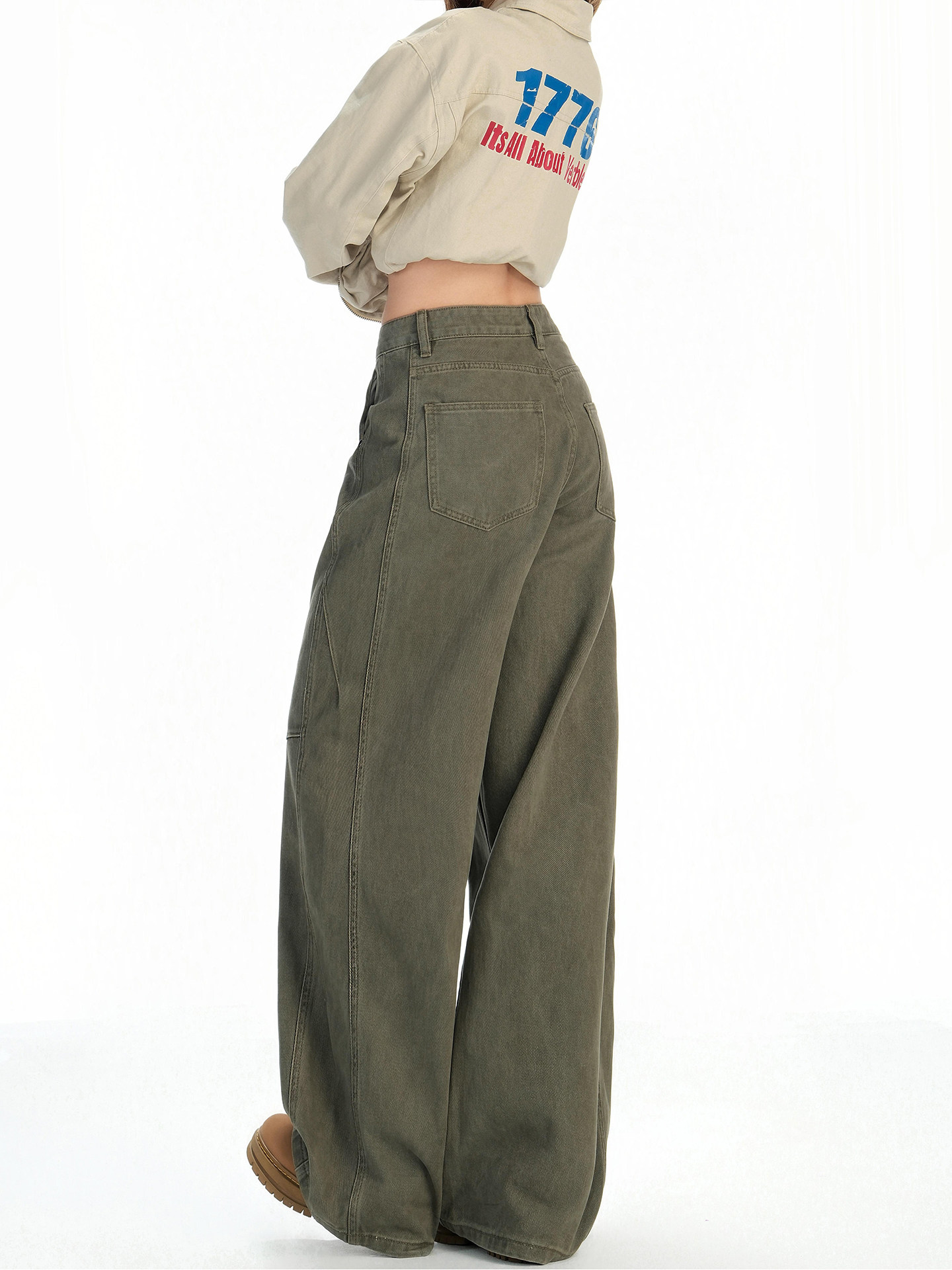 American-Style Military Green Wide-Leg Jeans for Women, New Autumn Model, Pear-Shaped Body, High-Waisted, Loose, Slimming, Straight-Leg Pants