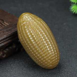 和田玉黄口玉米手把件新疆玉糖料原石包谷穗岁岁平安玉米把玩件