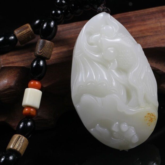 天然新疆和田玉鱼把件 籽料羊脂白玉鱼手把件挂件 连年有余把玩件