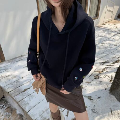 ZW卓娃韩系彩色小花刺绣双面绒连帽女秋冬新品宽松休闲卫衣35166