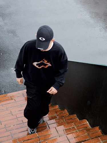 派姐inkorea欧克利Oakley.Mtl Solar Sweatshirt套头长袖火焰卫衣