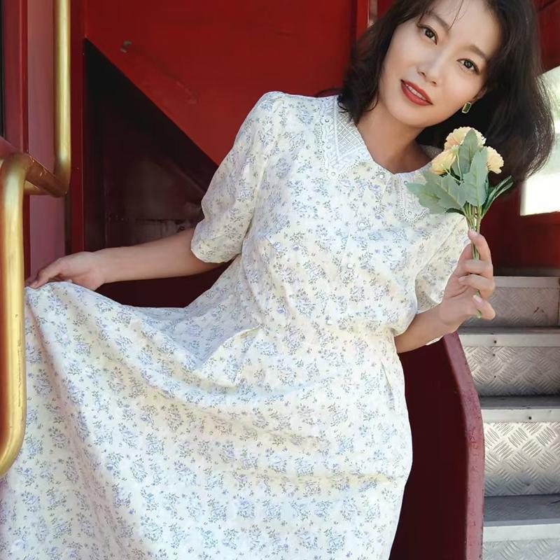 新款法式碎花娃娃领连衣裙女春夏秋学生夏季小清新收腰显瘦长裙子