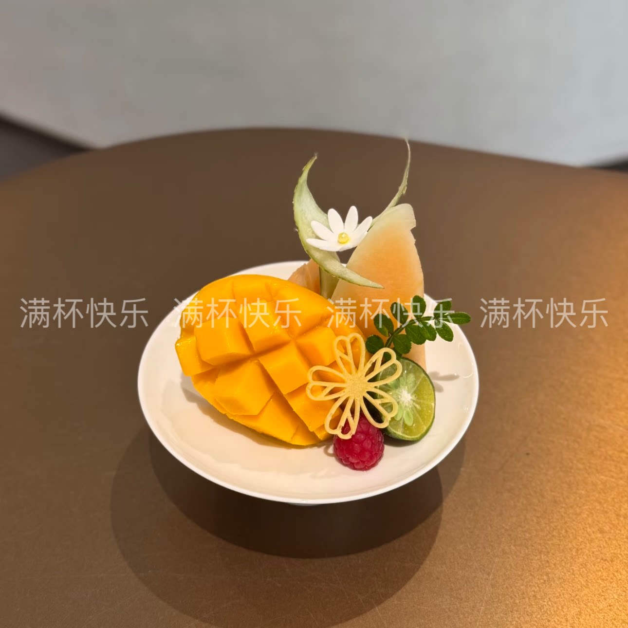点心盘子高级感6寸小碟子陶瓷餐具ins风家用甜品盘精致水果蛋糕碟