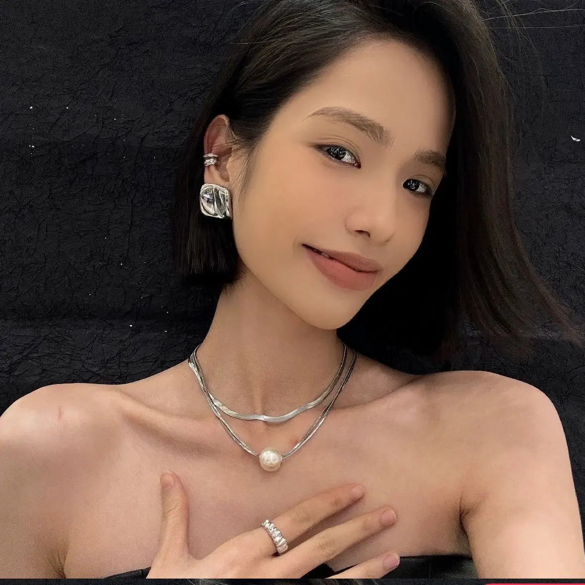 钛钢不掉色高级感时尚双层叠戴珍珠项链女小众气质百搭锁骨链颈链