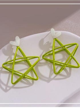 清新镂空五角星蓝色爱心耳夹2025新款潮多色简约设计百搭无耳洞耳