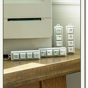 复古颜文字像素格子方形键帽可替换键盘帽包挂件钥匙扣解压挂饰