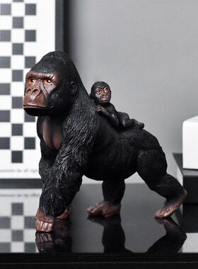 猩猩手办模型摆件创意动物桌面装饰品客厅仿真金刚黑猩猩树脂工艺