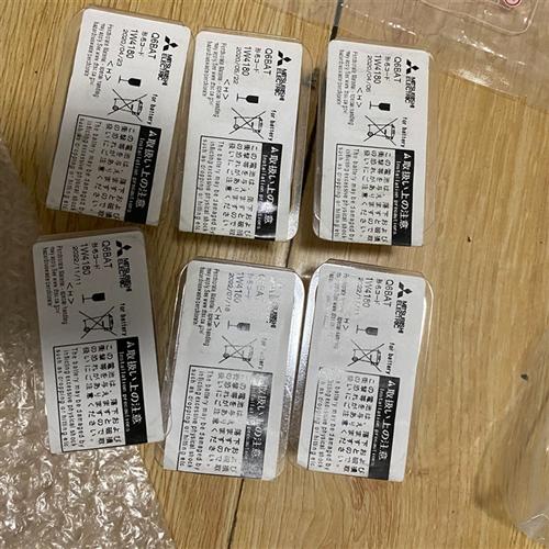 Q6BAT  cr2/3 8.L三菱伺服电池q6bat,全新