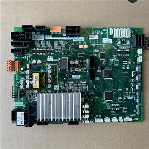 三菱电梯门机板P231707/P231709B000G03/G23 p203715门机板全新现