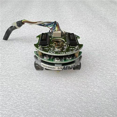 多摩川编码器TS5216N551伺服电机编码器现货