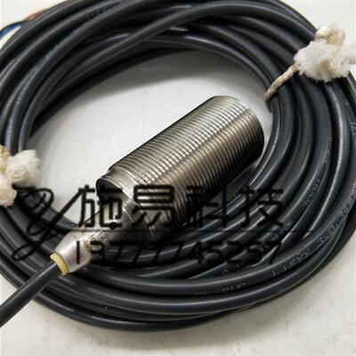 全新易福门接近开关IIT210/IIT207/IIT206/IIT208电感式