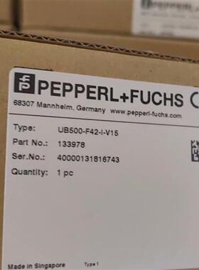 UB500-F42-I-V15德国超声波传感器 货号133978全新原装现货